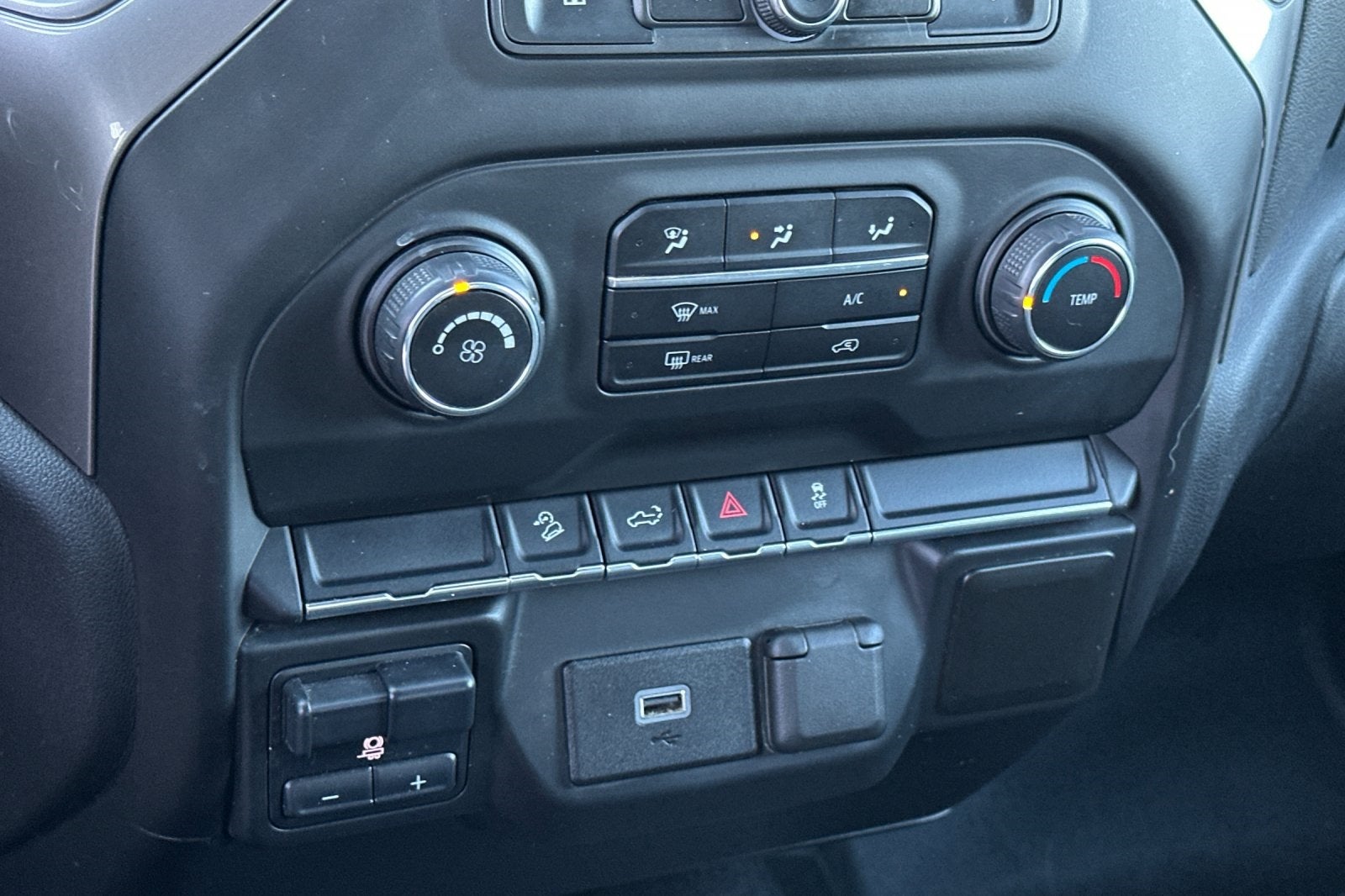 2020 Chevrolet Silverado 1500 Custom Trail Boss