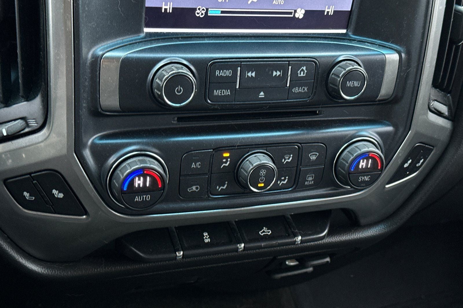 2018 Chevrolet Silverado 1500 LT LT1