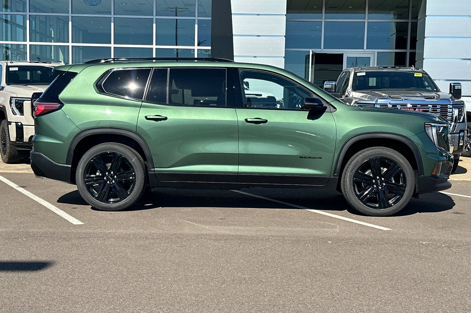 2027 GMC Acadia Elevation