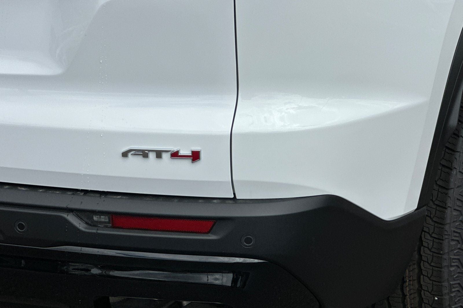 2026 GMC Acadia AT4