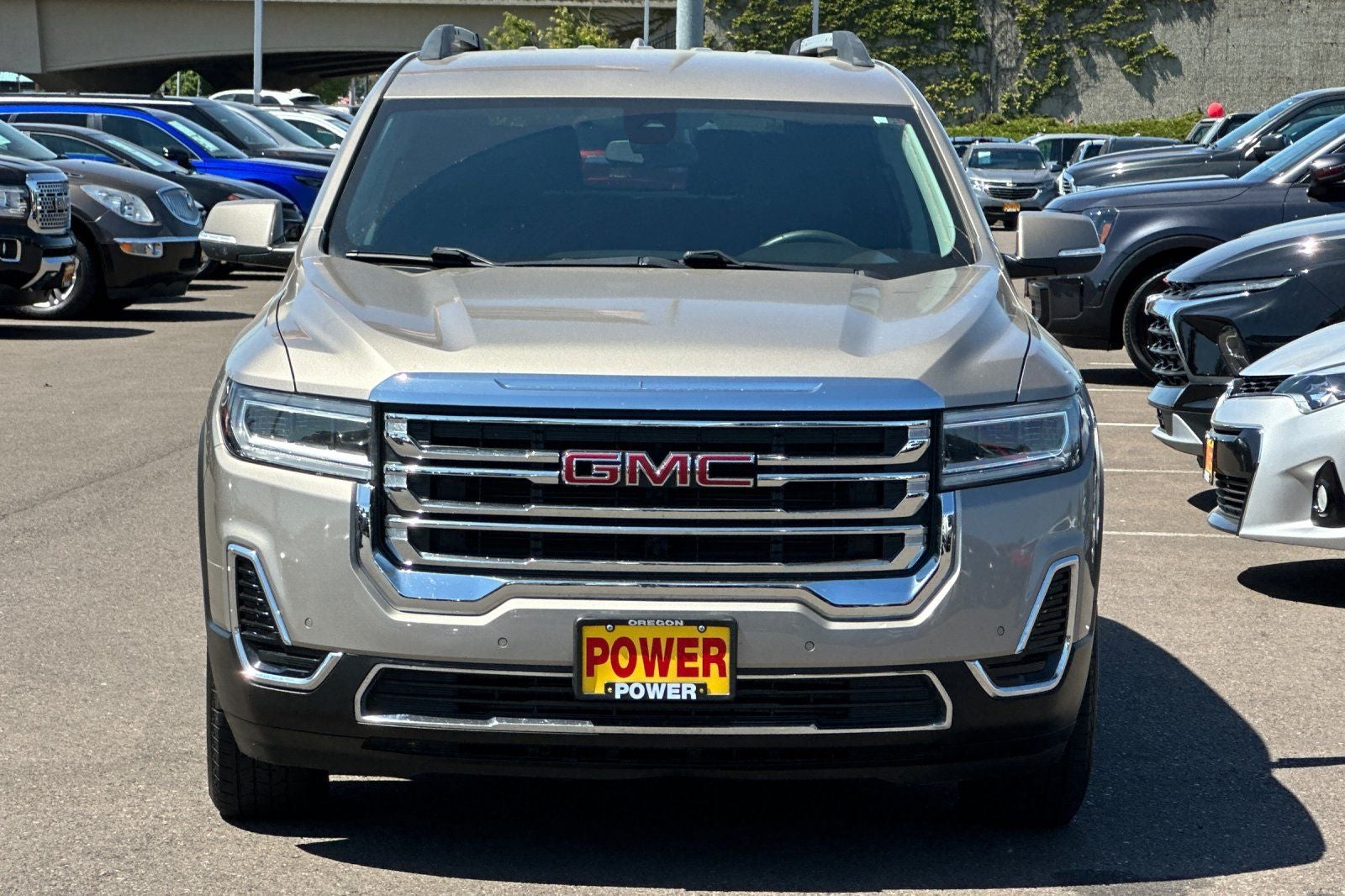 2022 GMC Acadia SLE