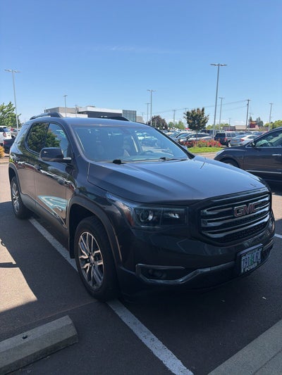 2017 GMC Acadia SLE-2