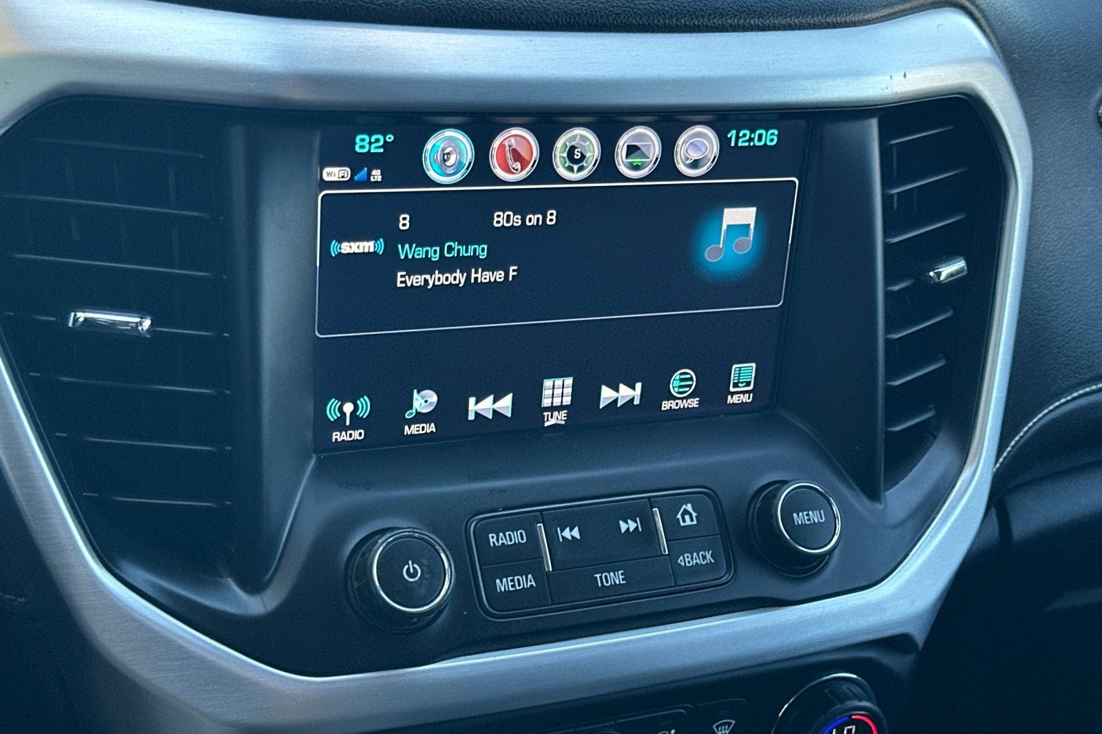 2019 GMC Acadia SLT-1