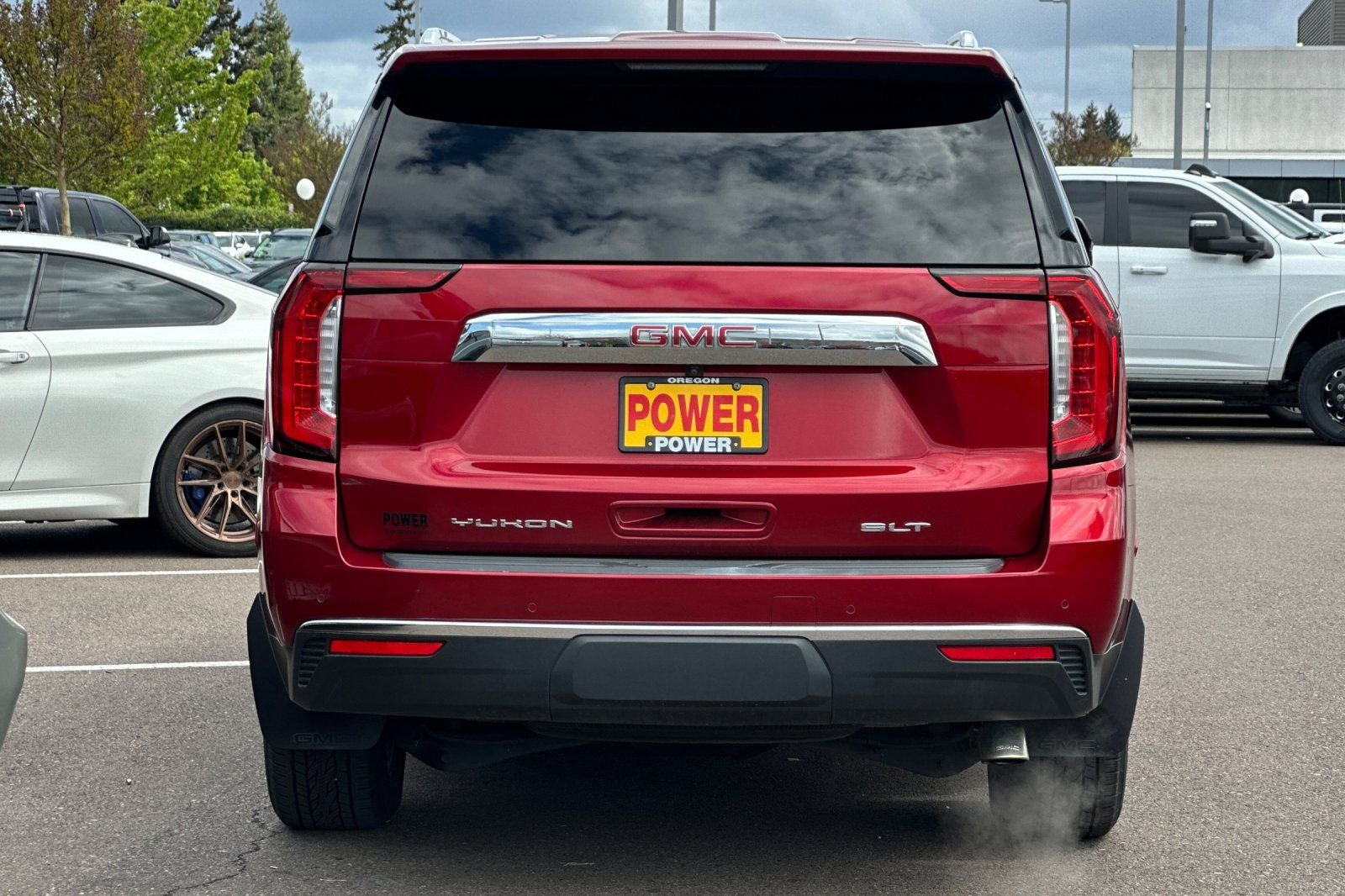 2022 GMC Yukon SLT