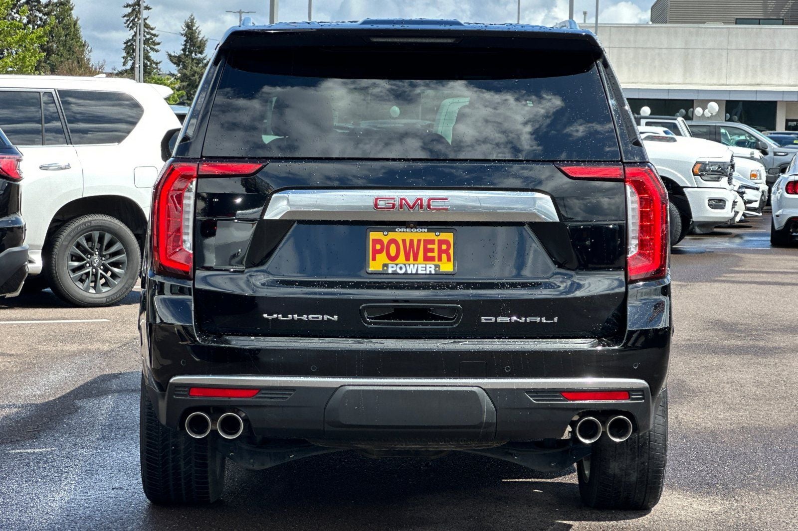 2023 GMC Yukon Denali