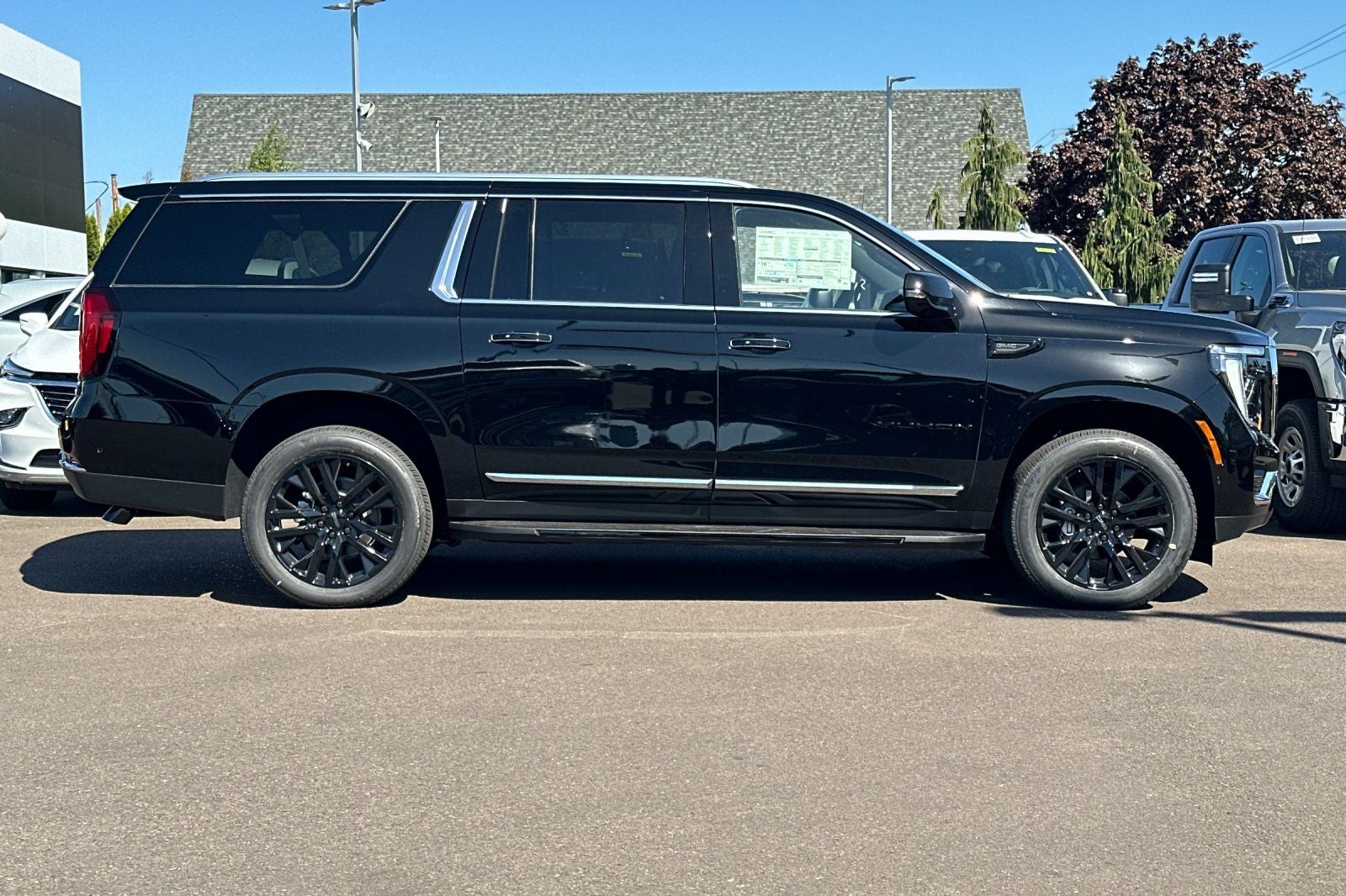 2026 GMC Yukon XL Elevation