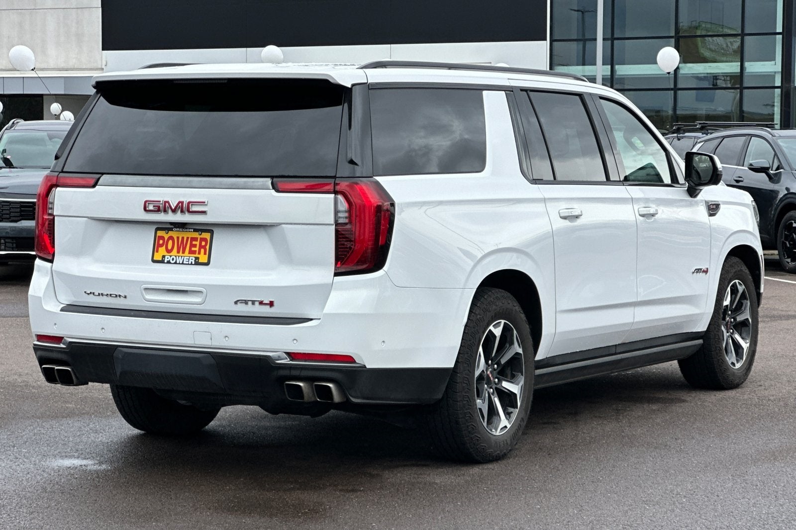 2025 GMC Yukon XL AT4