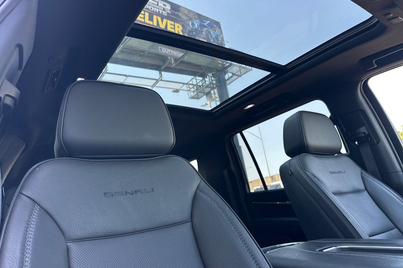 2024 GMC Yukon XL Denali