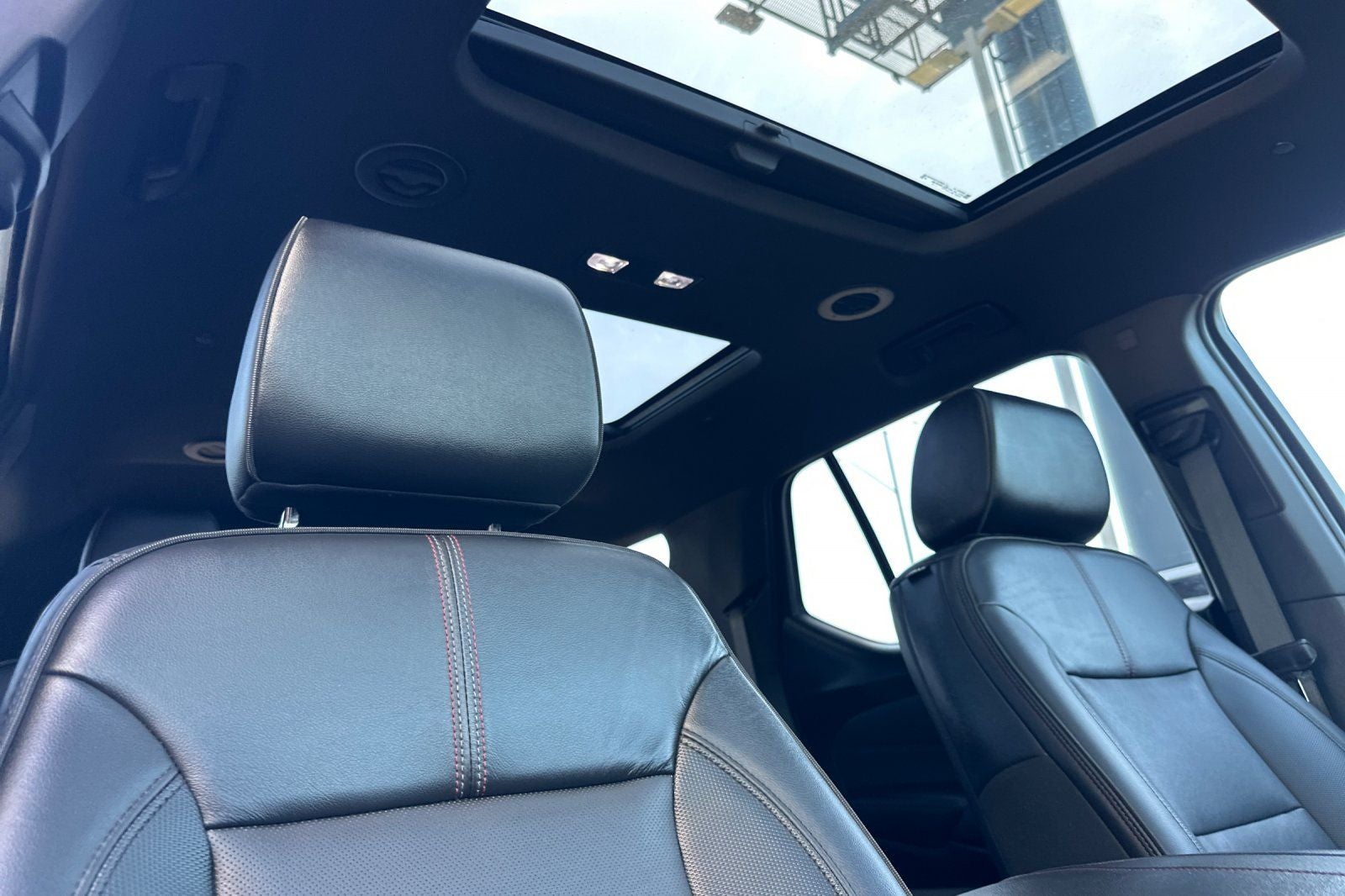 2022 Chevrolet Traverse RS