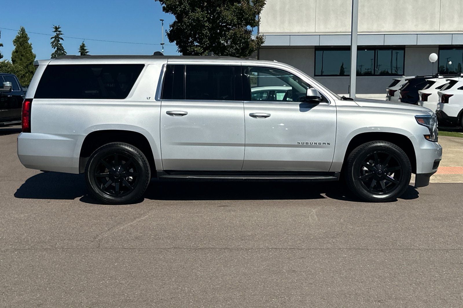 2019 Chevrolet Suburban LT