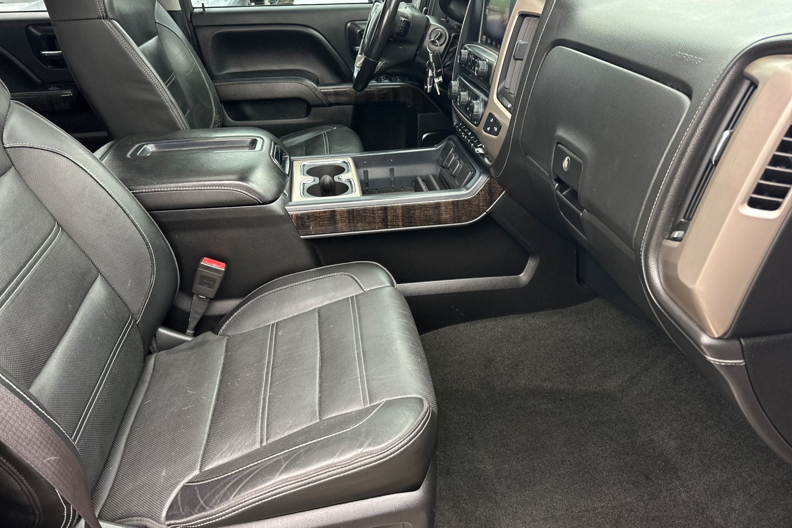 2015 GMC Sierra 2500HD Denali