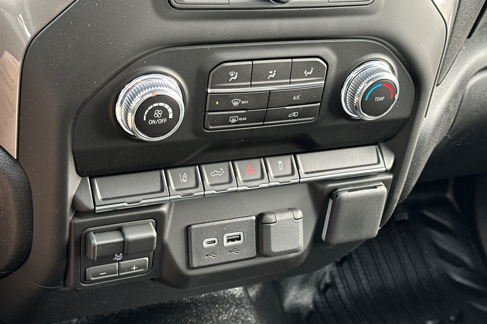 2026 GMC Sierra 2500HD Pro