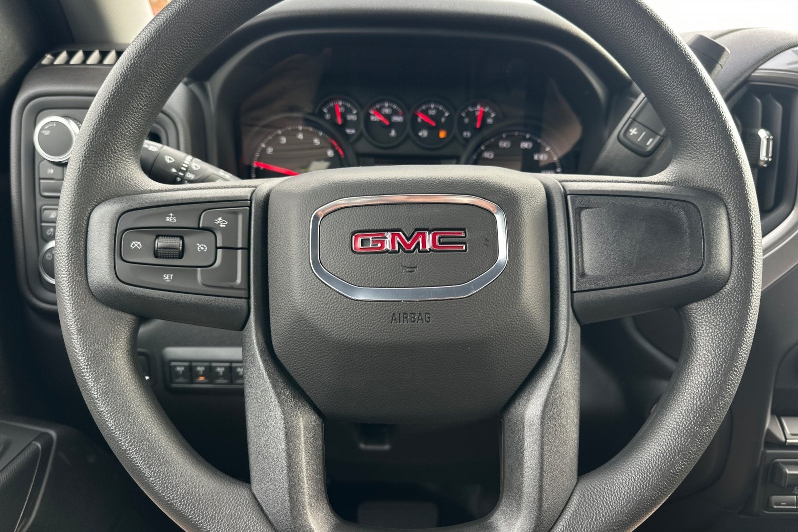 2026 GMC Sierra 2500HD Pro