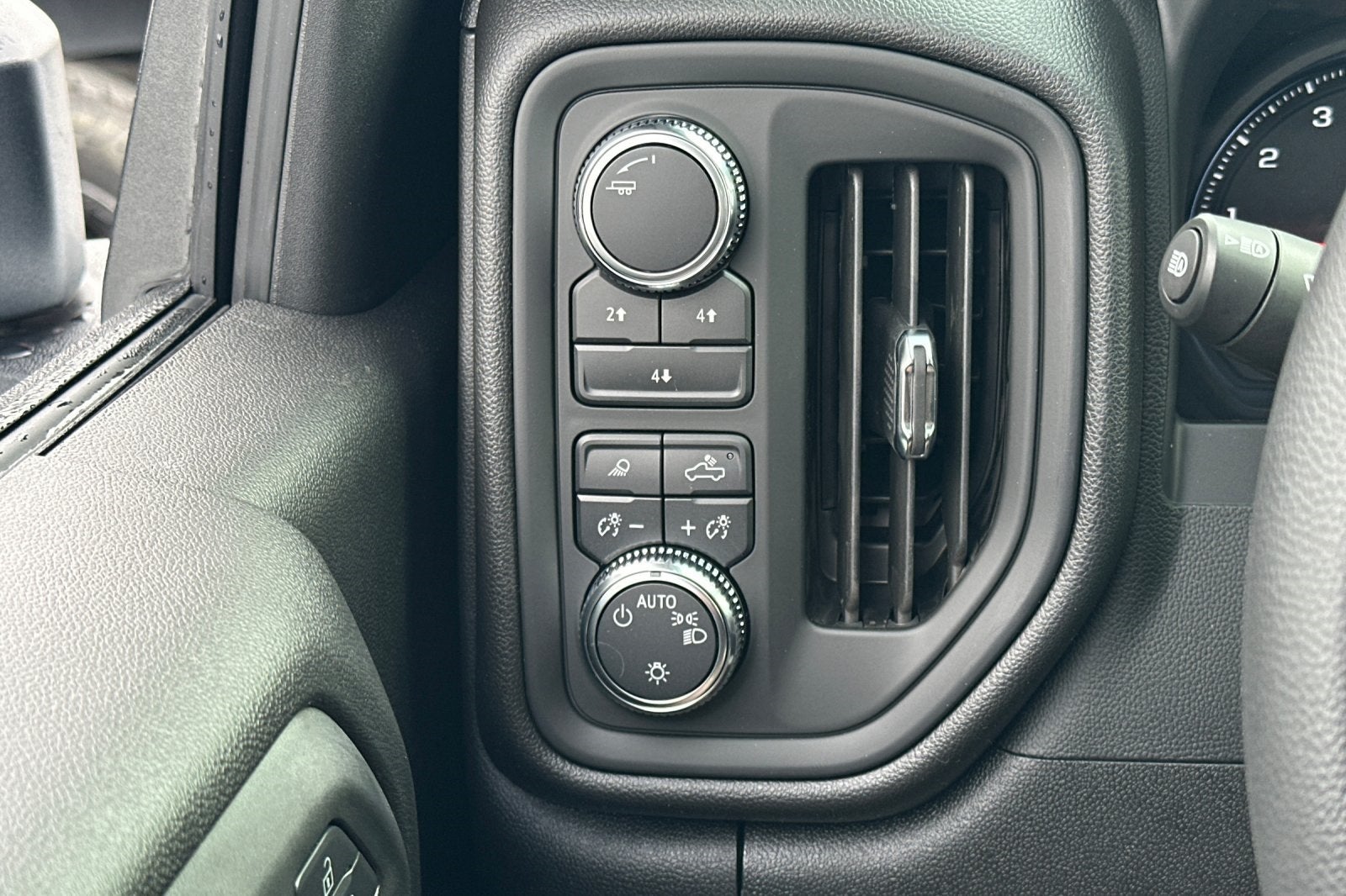 2026 GMC Sierra 2500HD Pro