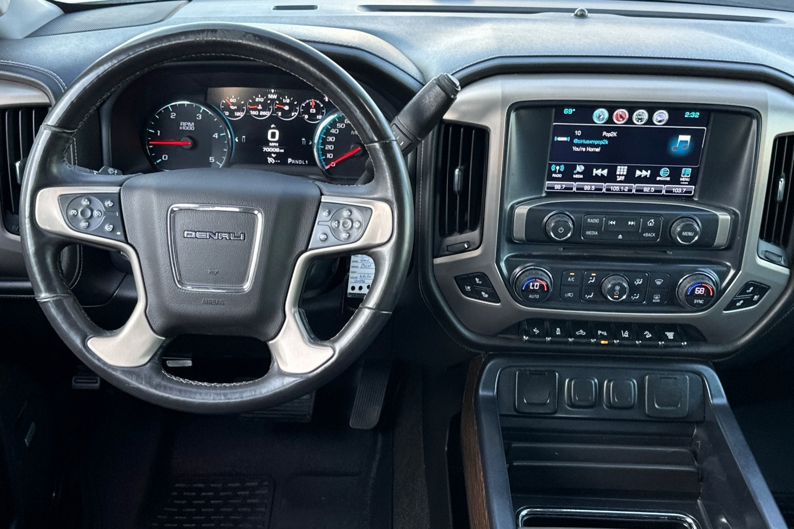 2017 GMC Sierra 3500HD Denali