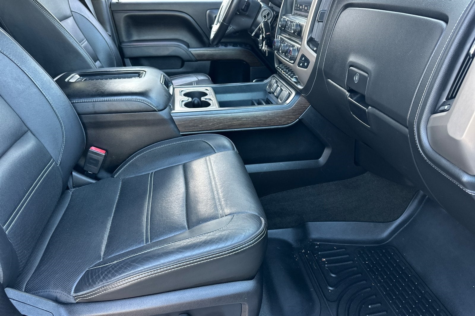 2017 GMC Sierra 3500HD Denali