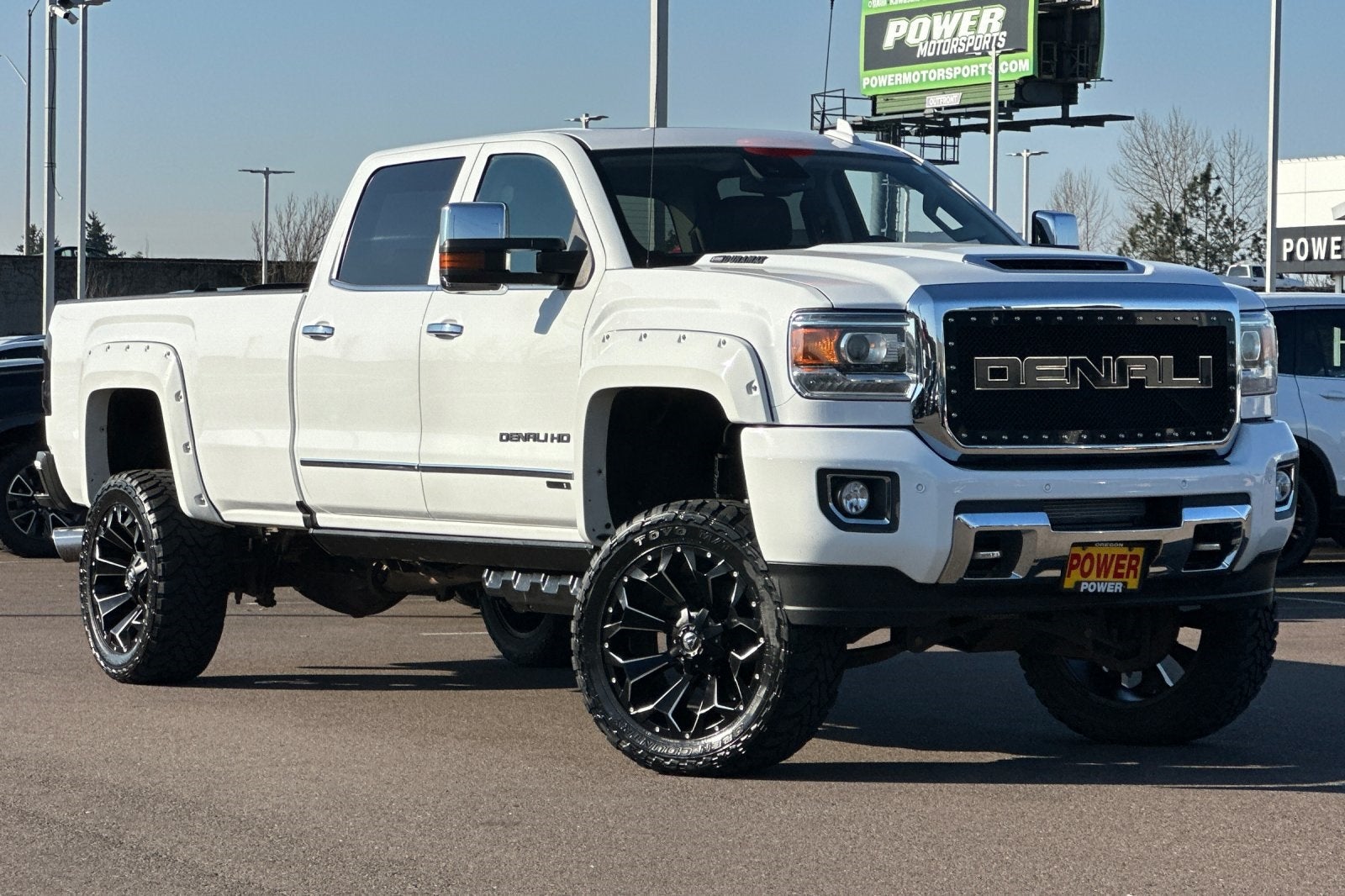 2017 GMC Sierra 3500HD Denali
