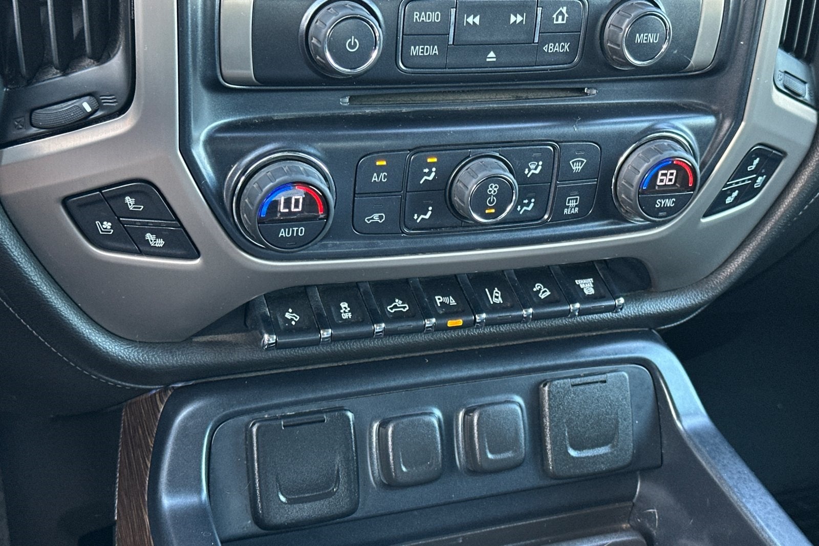 2017 GMC Sierra 3500HD Denali