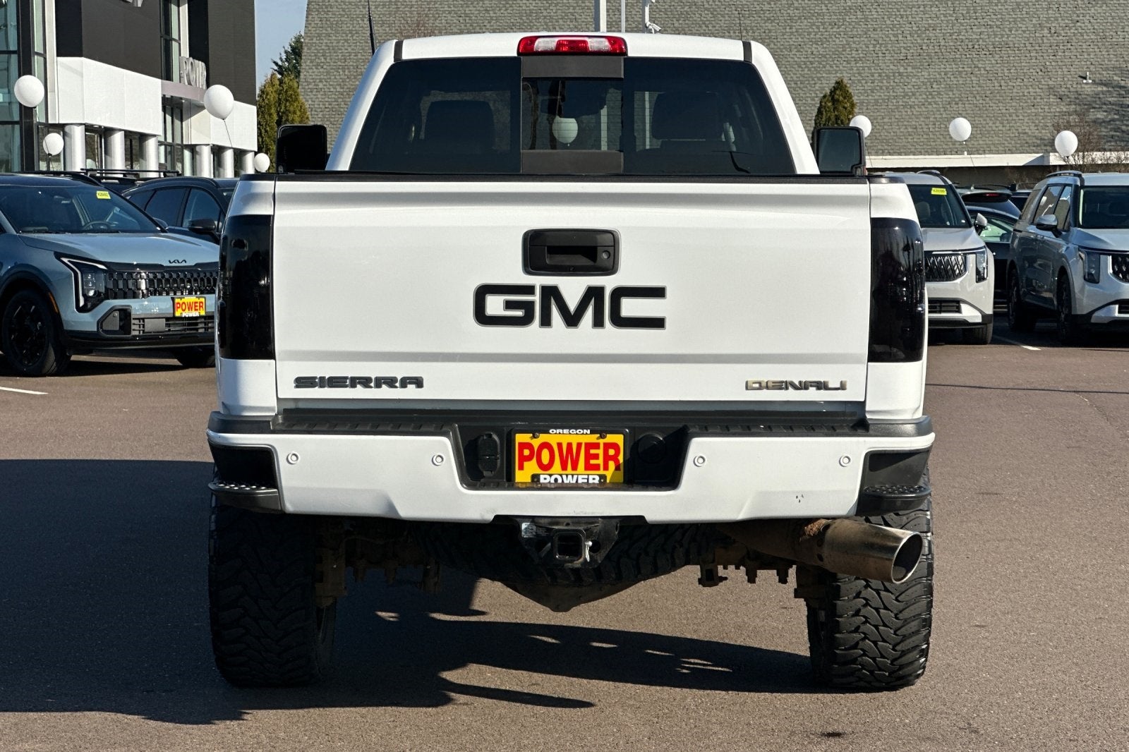 2017 GMC Sierra 3500HD Denali