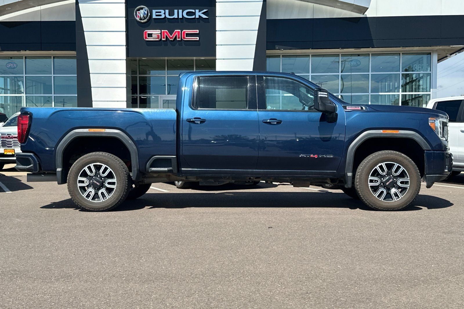 2022 GMC Sierra 2500HD AT4