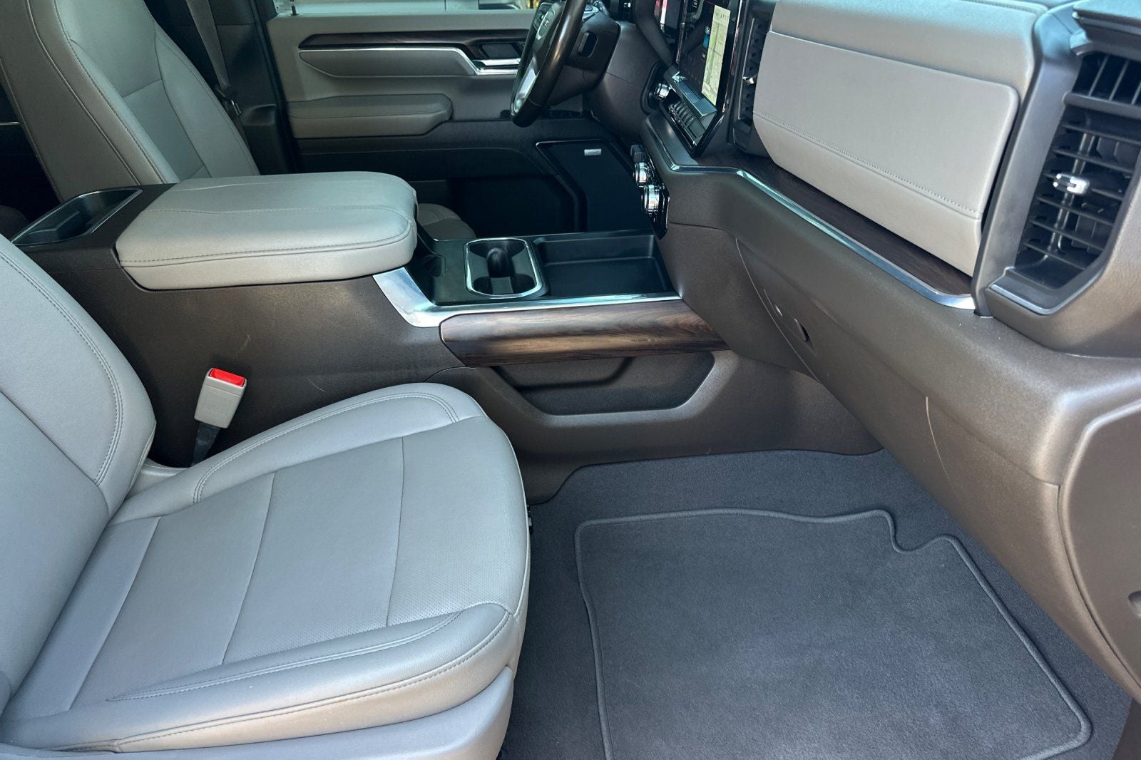 2024 GMC Sierra 3500HD SLT