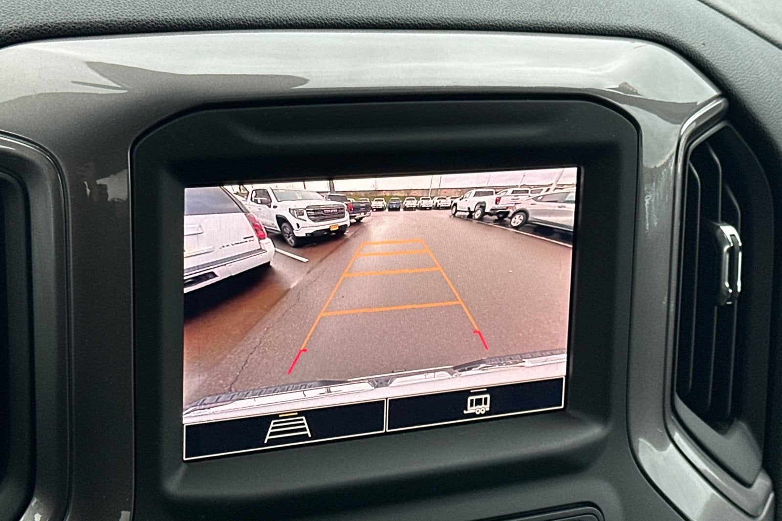 2026 GMC Sierra 2500HD Pro