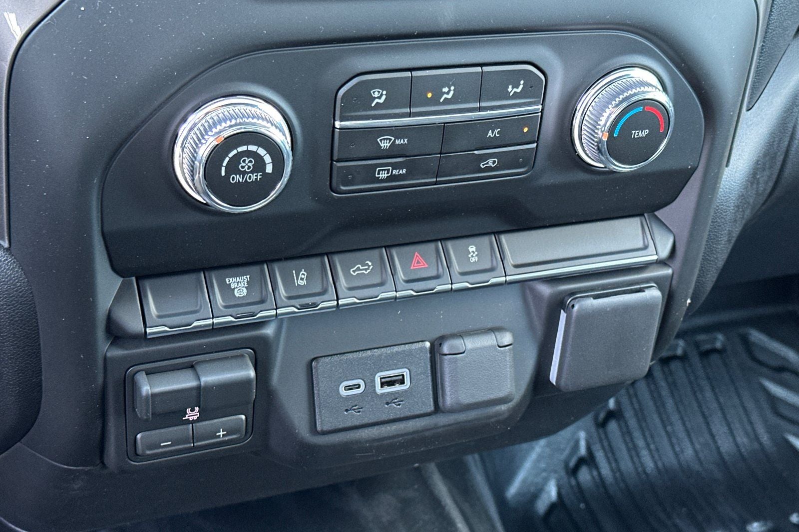 2026 GMC Sierra 2500HD Pro