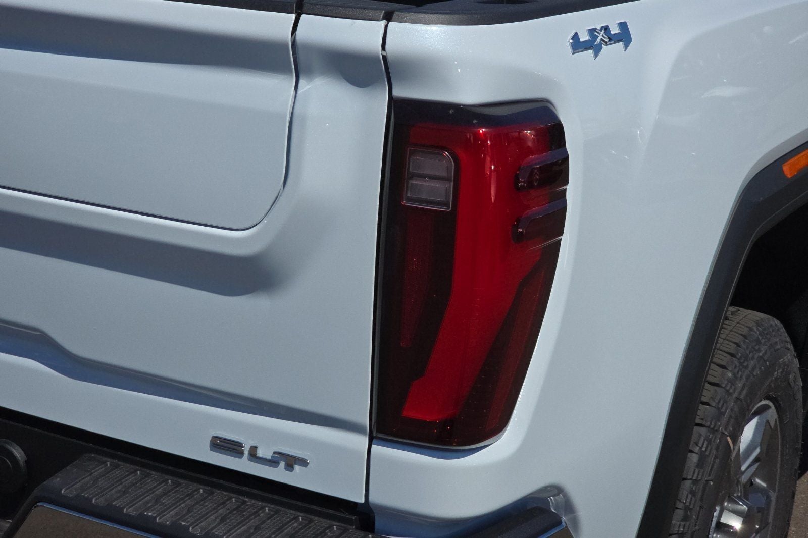 2026 GMC Sierra 2500HD SLT