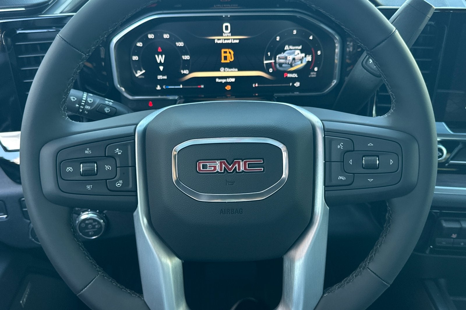 2026 GMC Sierra 2500HD SLT