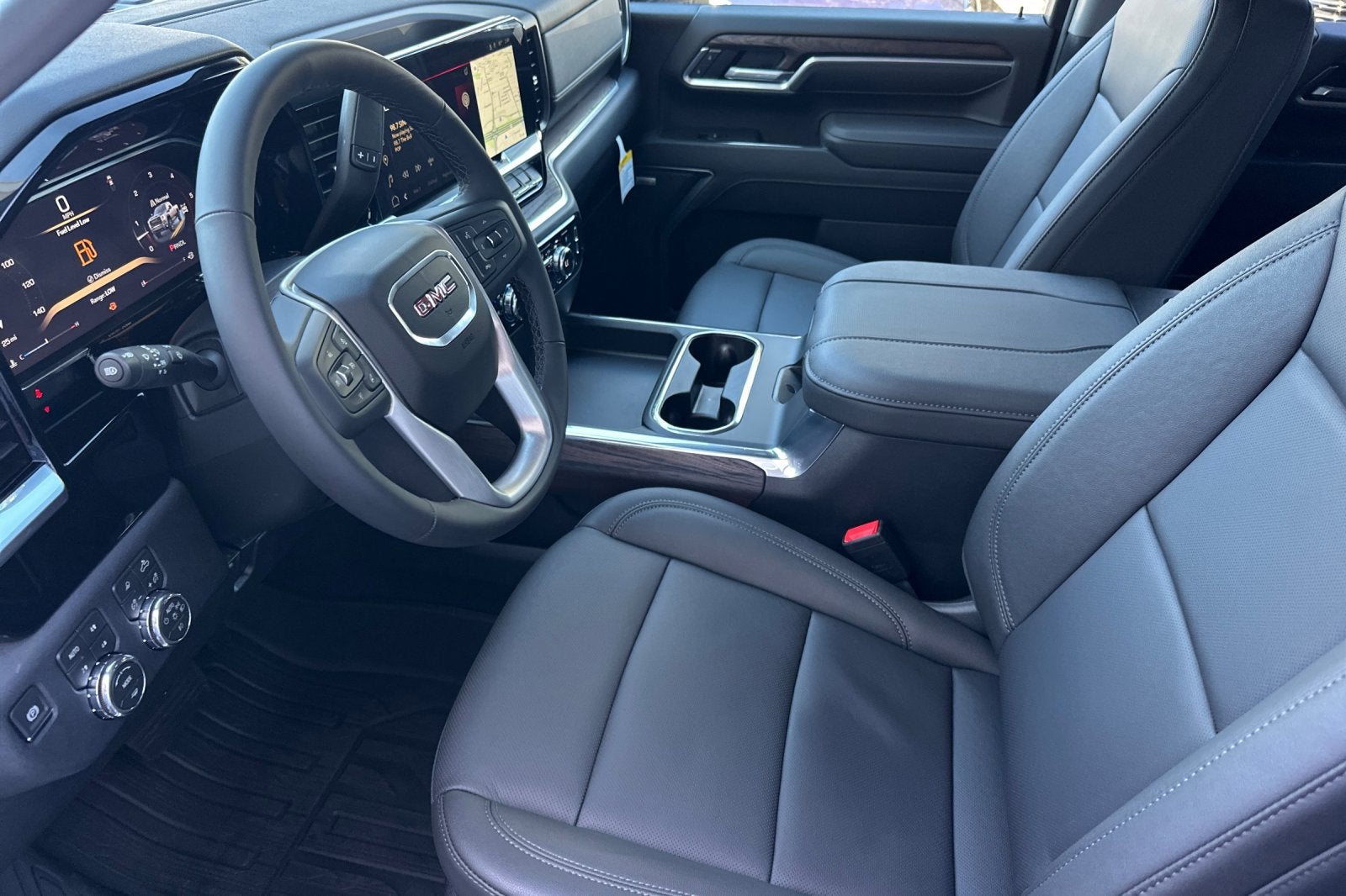 2026 GMC Sierra 2500HD SLT