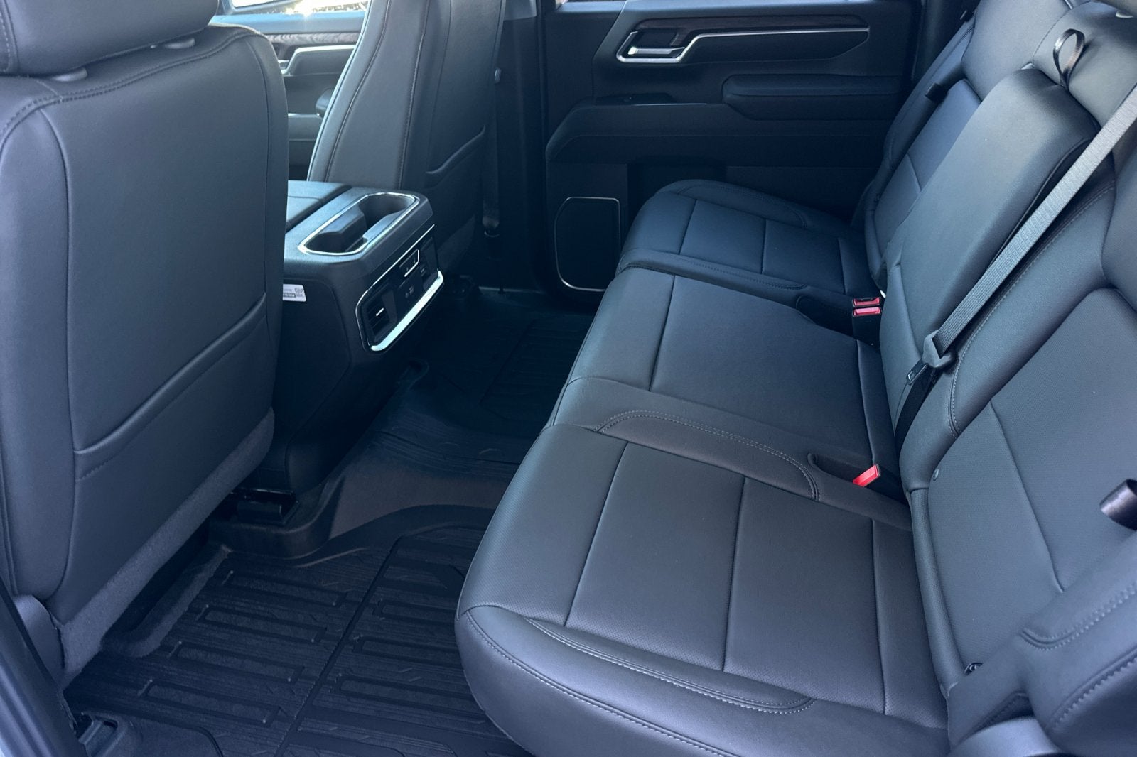 2026 GMC Sierra 2500HD SLT