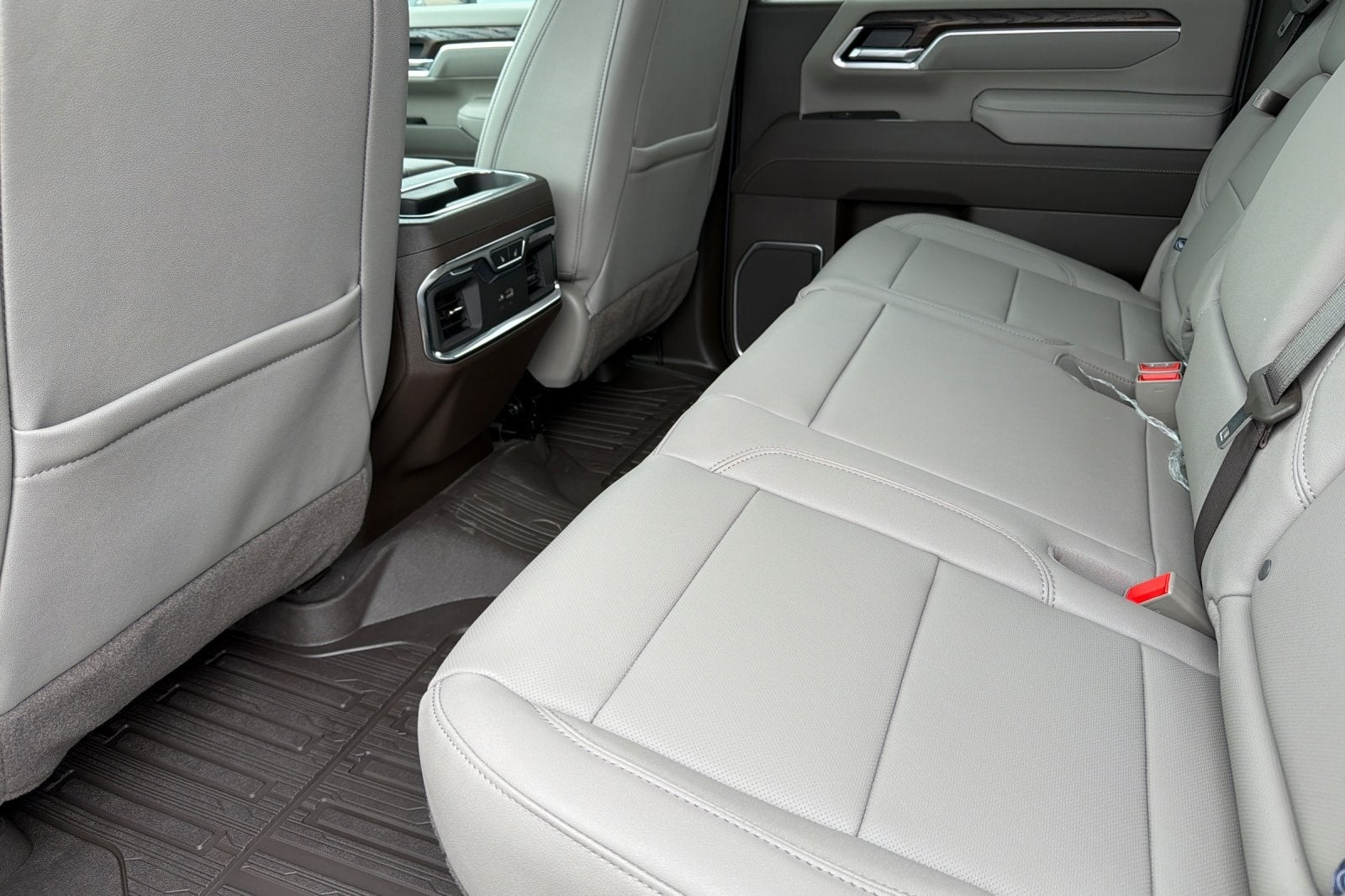 2026 GMC Sierra 2500HD SLT