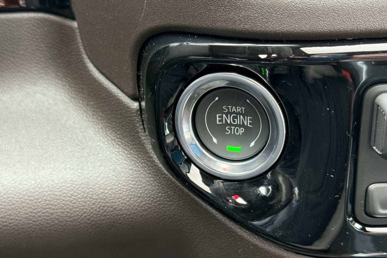 2026 GMC Sierra 2500HD SLT