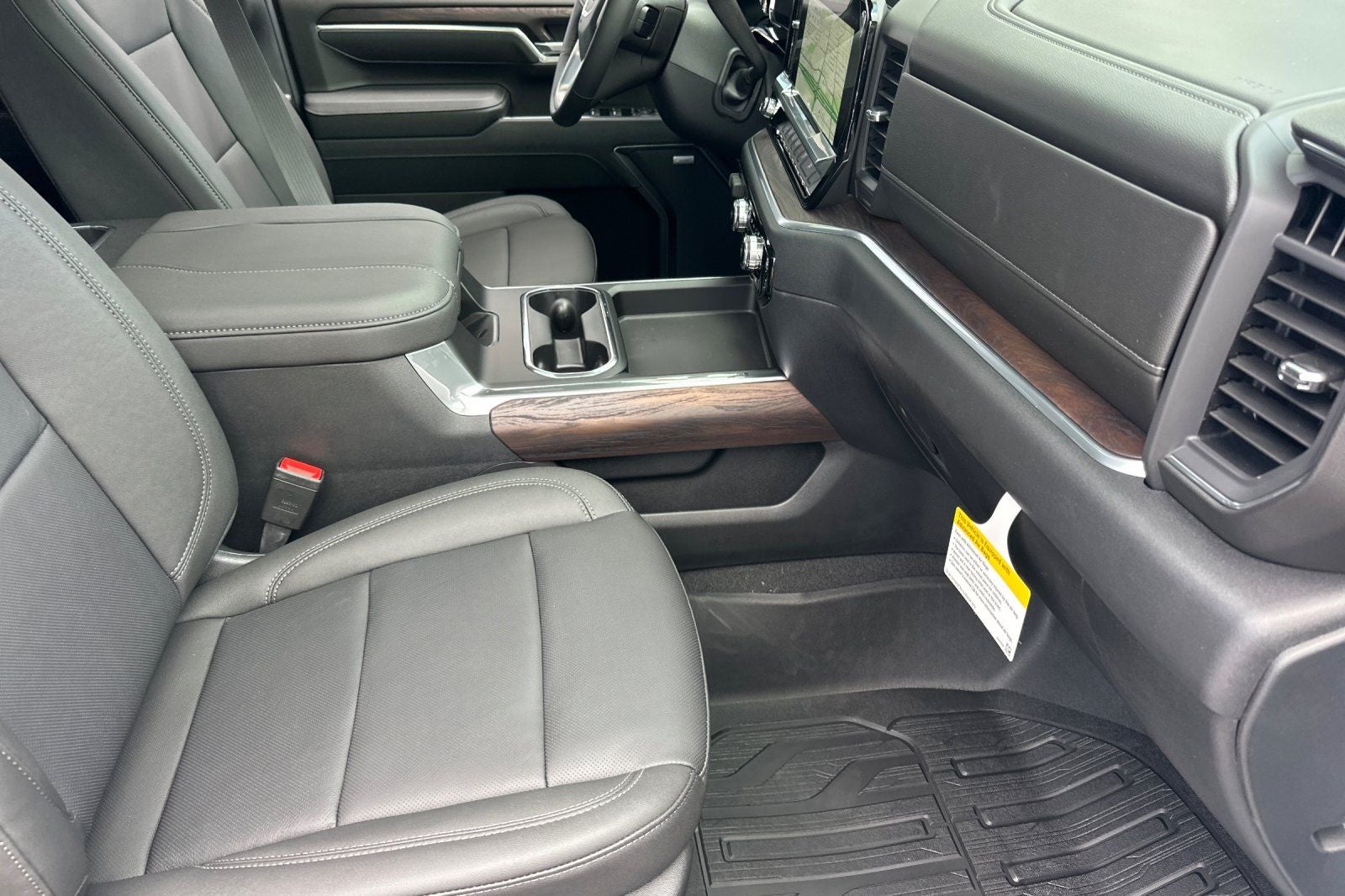2026 GMC Sierra 2500HD SLT