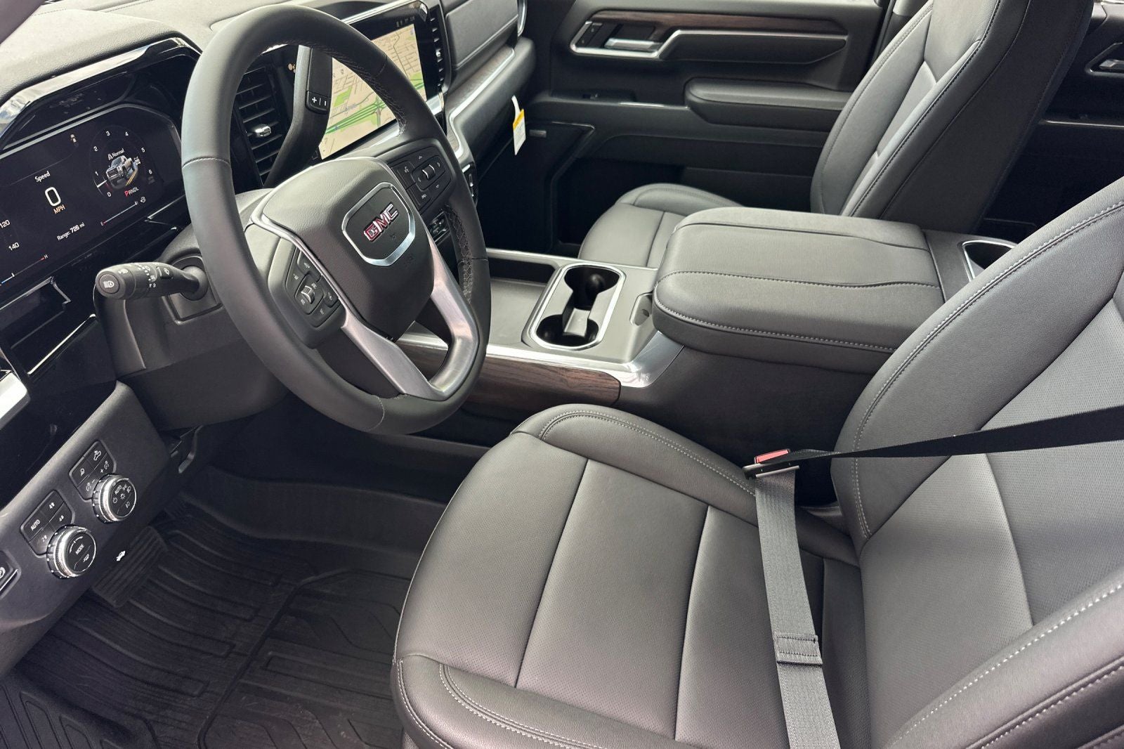 2026 GMC Sierra 2500HD SLT