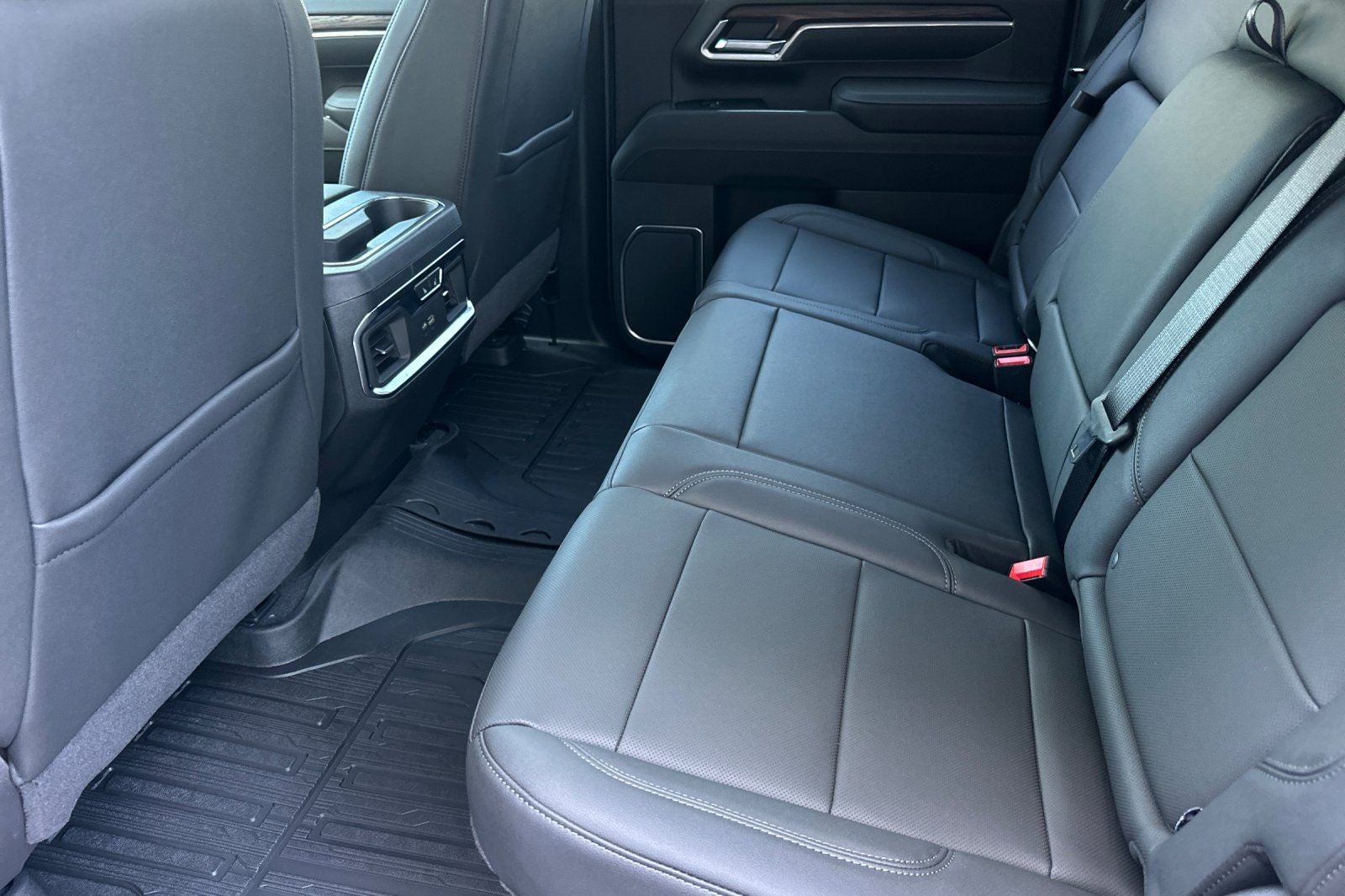 2026 GMC Sierra 2500HD SLT