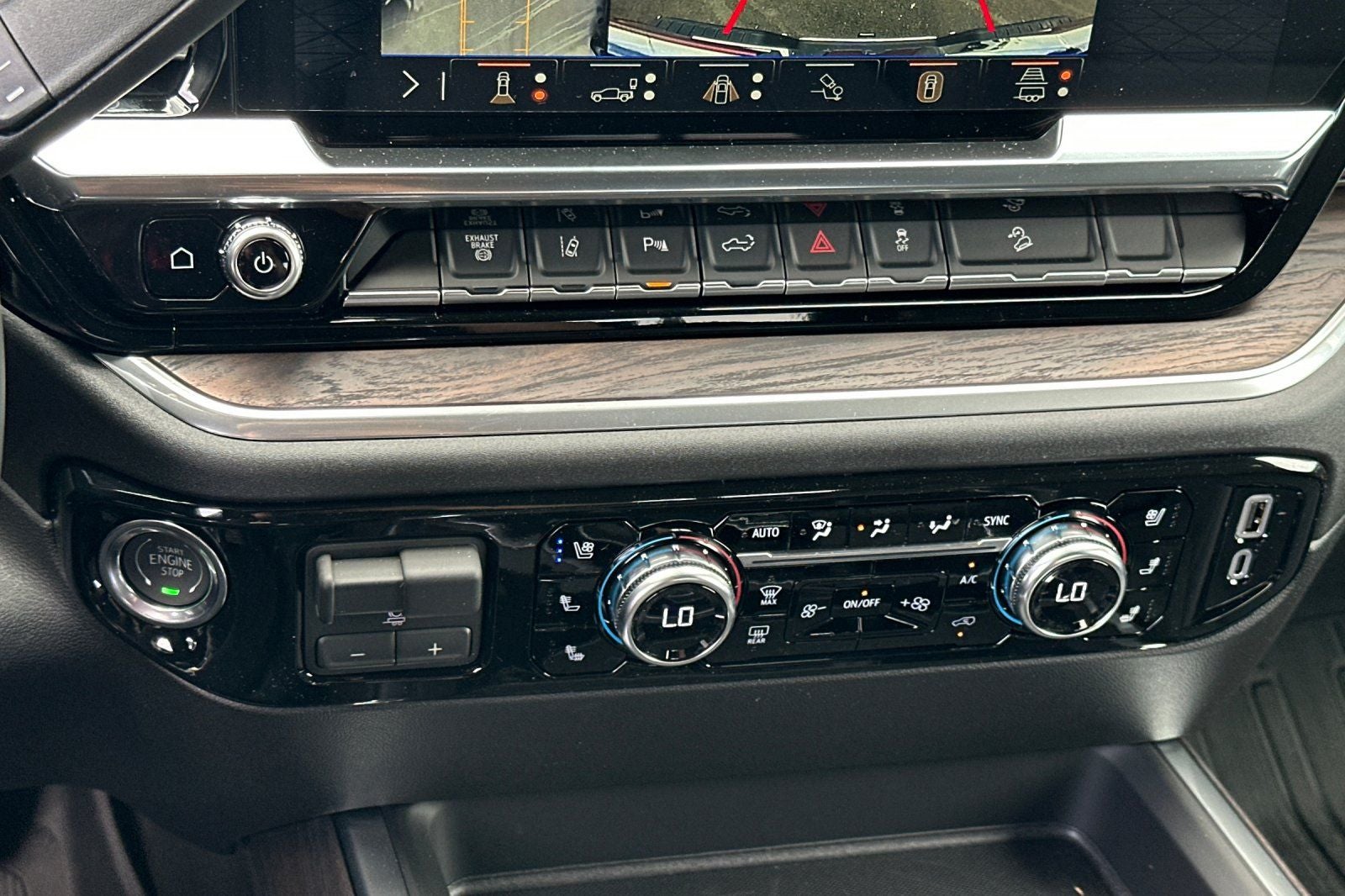 2026 GMC Sierra 2500HD SLT