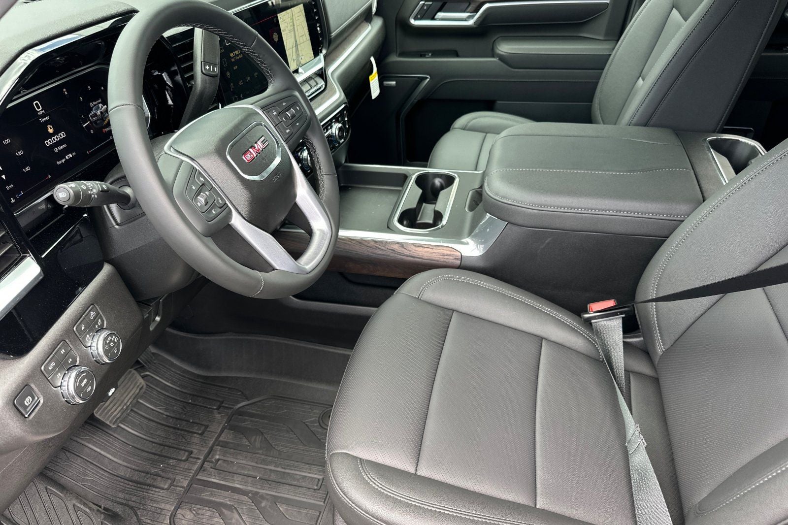 2026 GMC Sierra 2500HD SLT