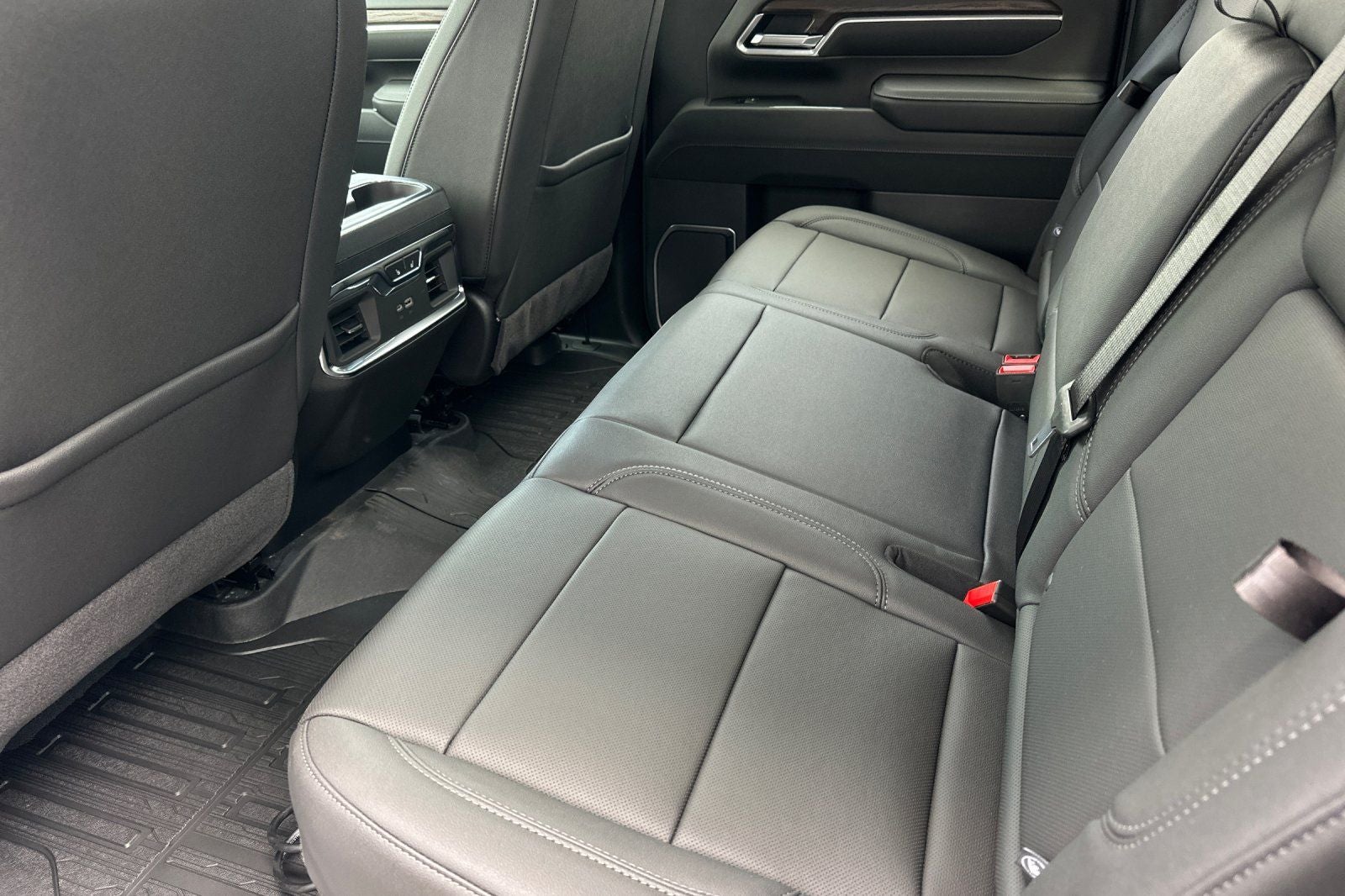 2026 GMC Sierra 2500HD SLT