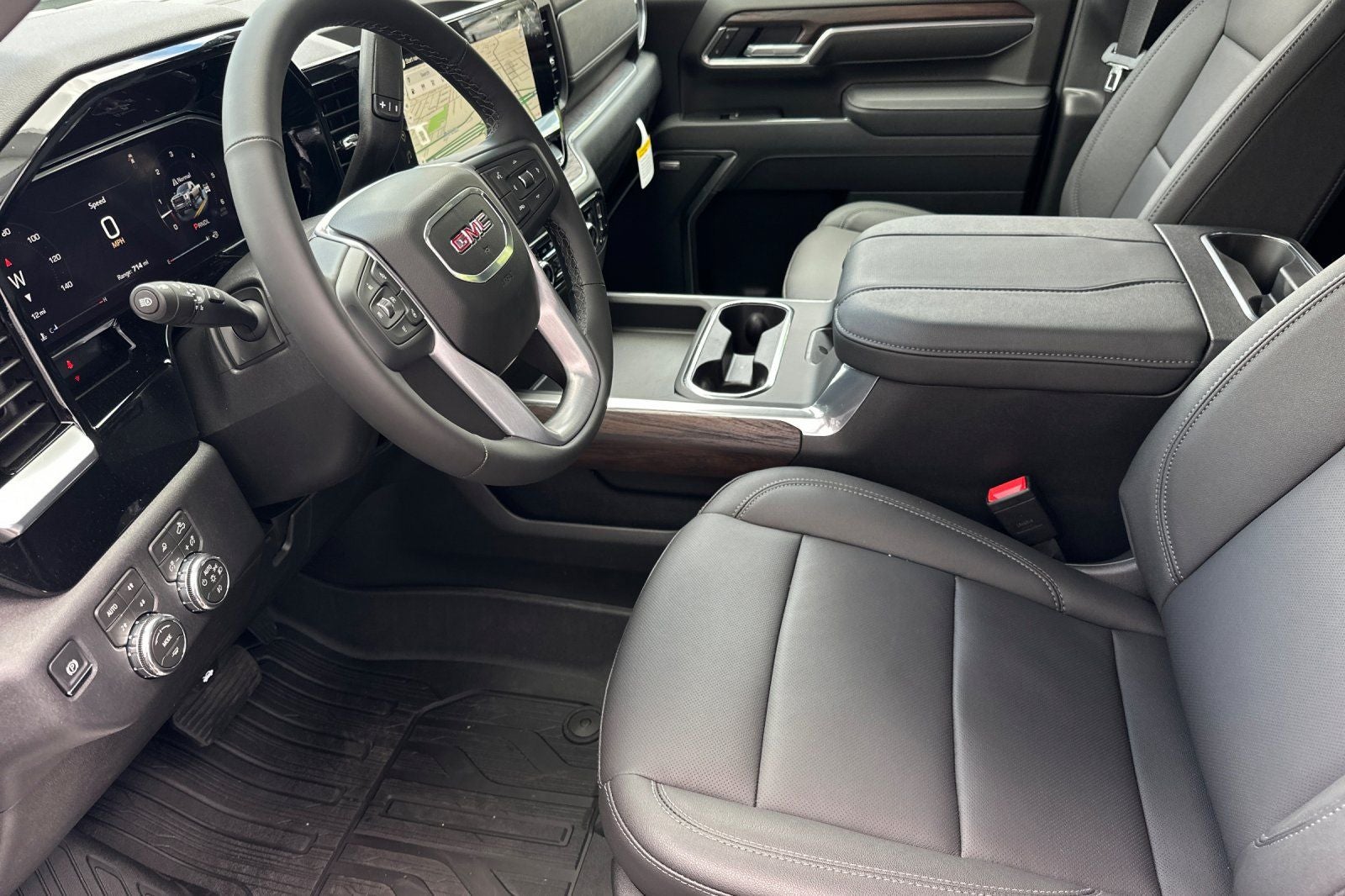 2026 GMC Sierra 2500HD SLT