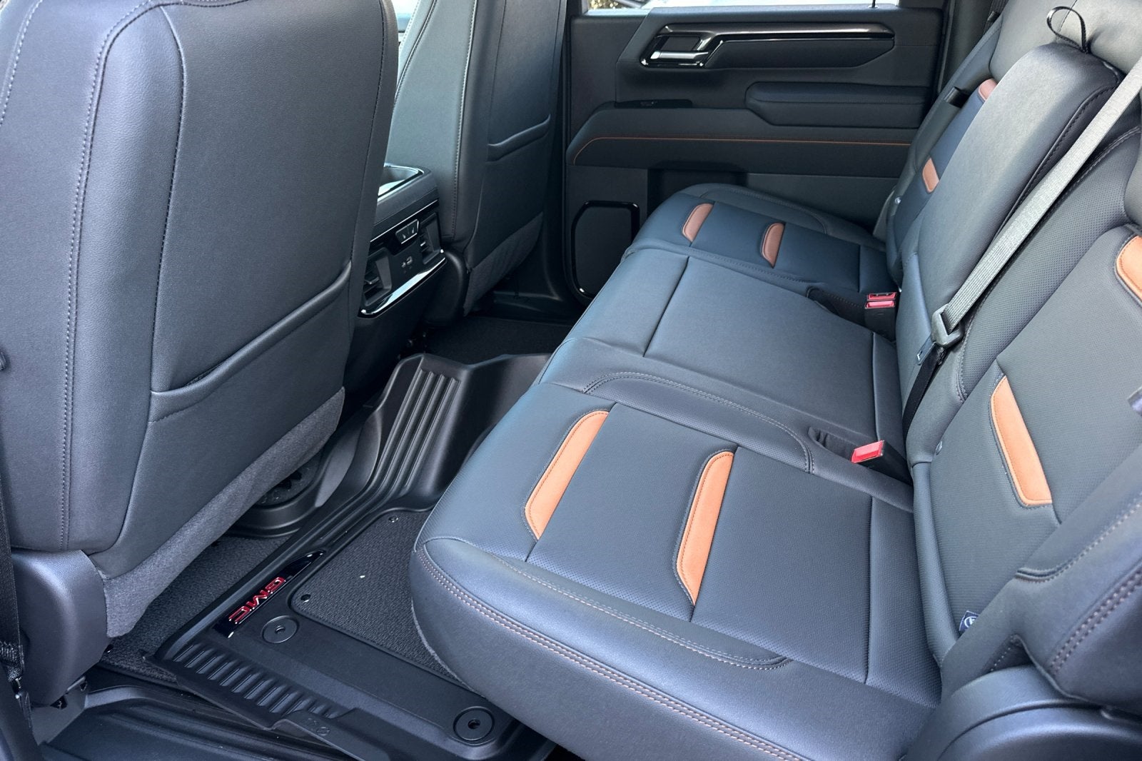 2026 GMC Sierra 2500HD AT4