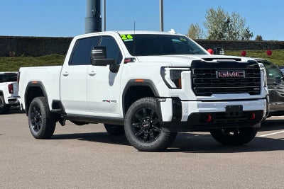 2026 GMC Sierra 2500HD AT4