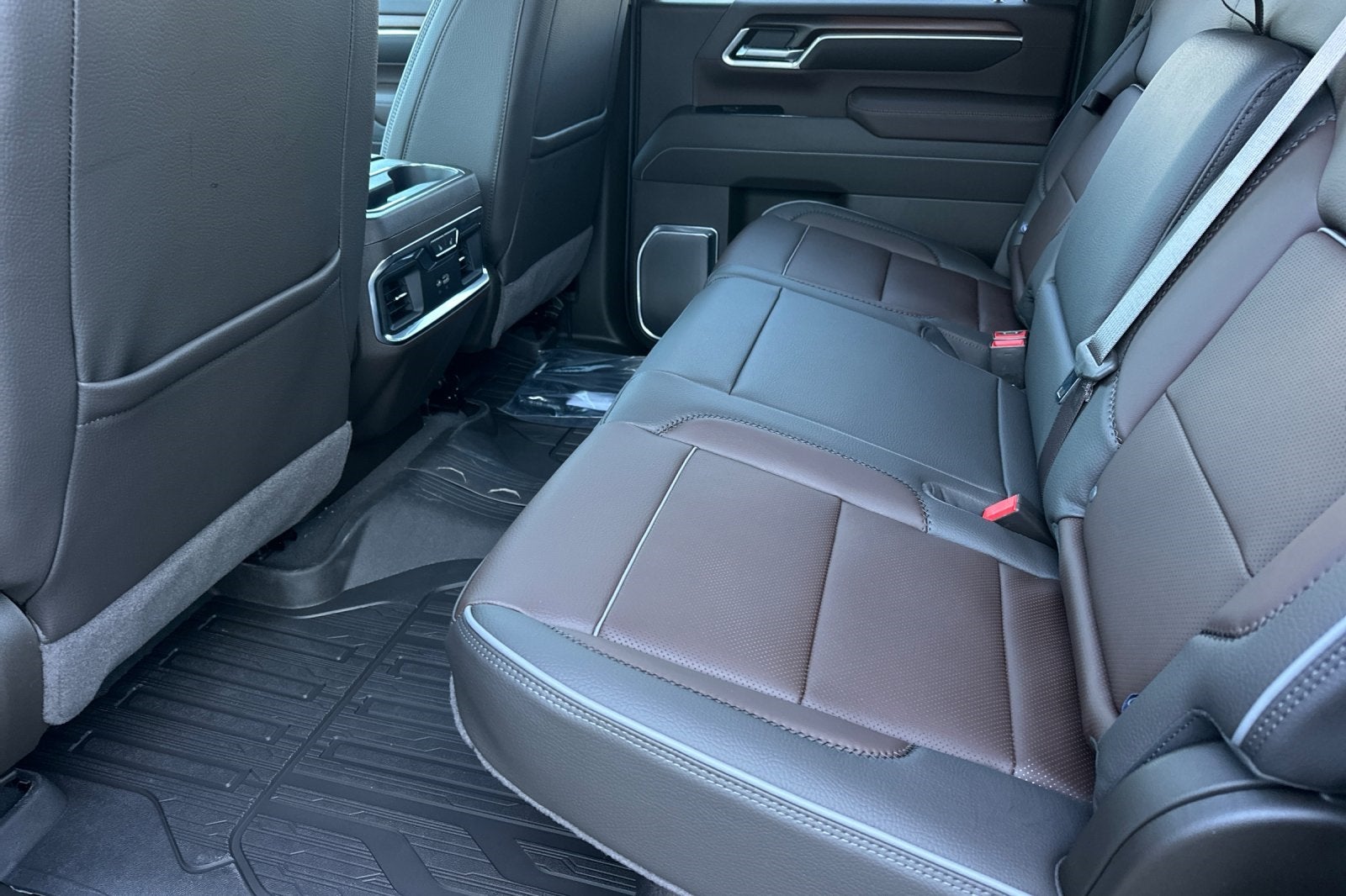 2026 GMC Sierra 2500HD Denali