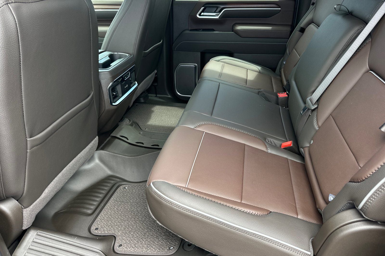 2026 GMC Sierra 2500HD Denali