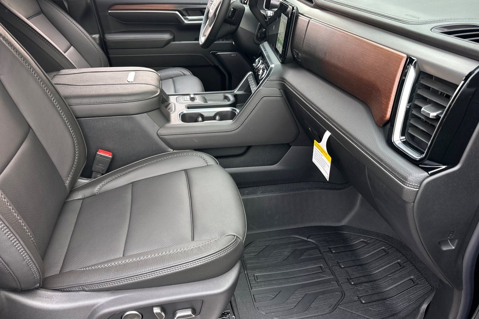 2026 GMC Sierra 2500HD Denali