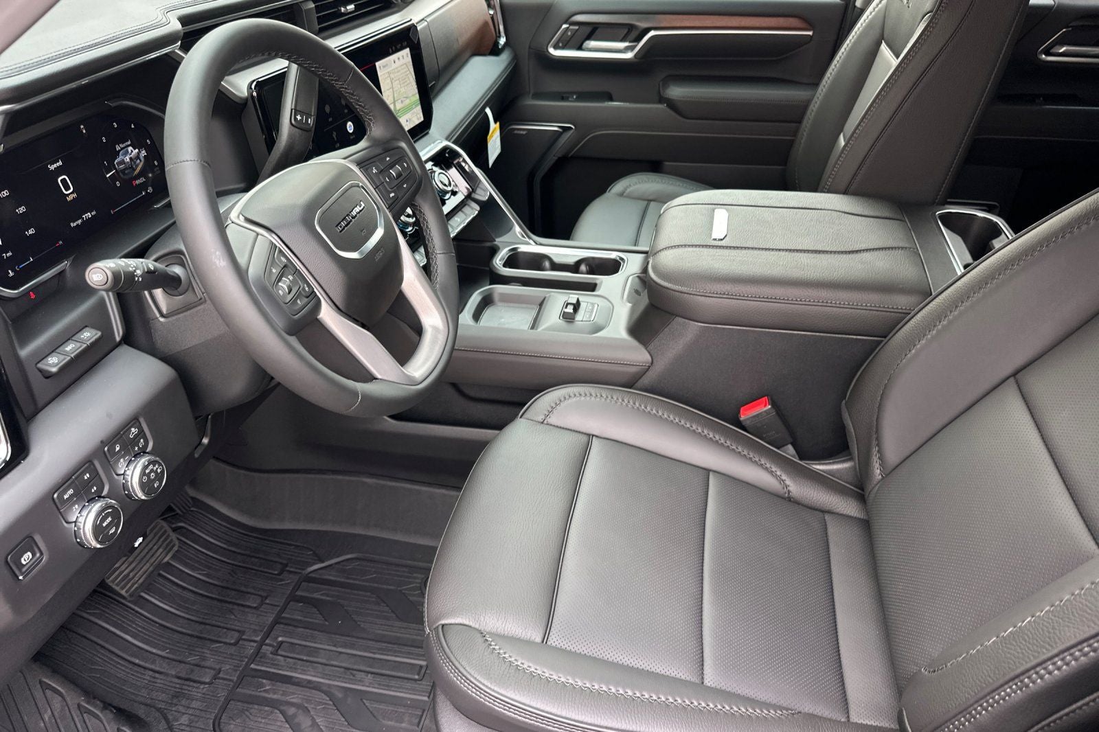 2026 GMC Sierra 2500HD Denali