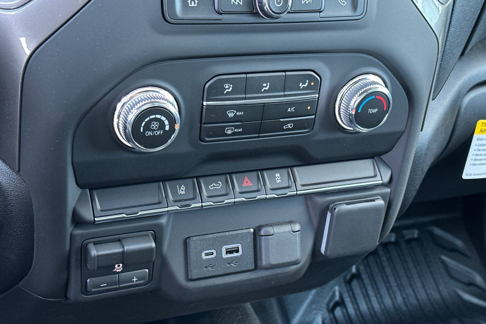 2026 GMC Sierra 3500HD Pro
