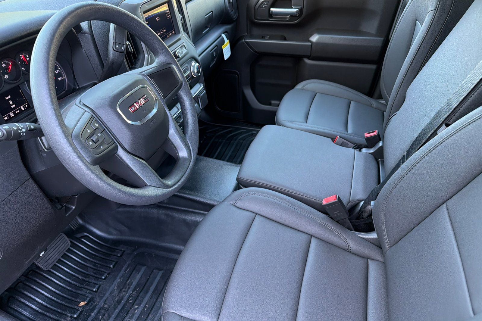 2026 GMC Sierra 3500HD Pro