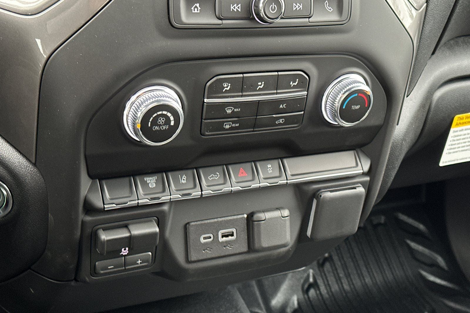 2026 GMC Sierra 3500HD Pro