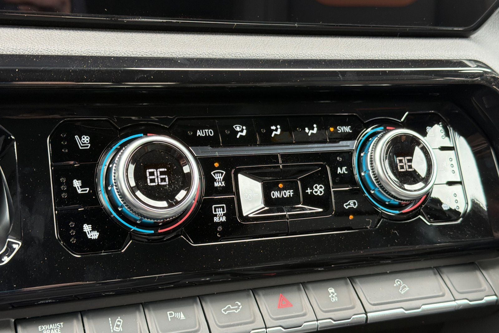 2026 GMC Sierra 3500HD AT4